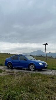 VW BORA 2.3 VR5