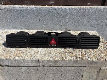 Fukáre/výduchy kúrenia Octavia I