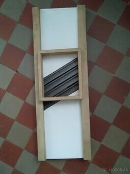 Predám hoblík na kapustu - 4 nože.