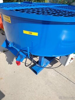 ELEKTRICKÁ MIEŠAČKA 1200L