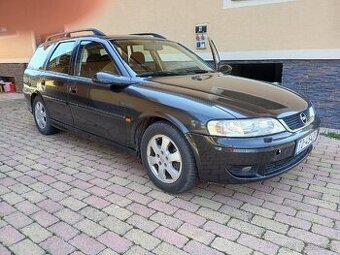 Opel Vectra 2,2