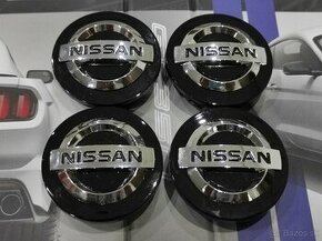 Stredové pukličky kolies Nissan 54mm