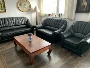 Kožené gauče (taburetka, kreslo, kratší a dlhší gauč)