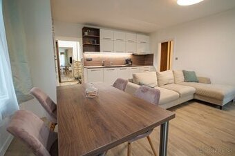 2,5-izbový byt na predaj – Bratislava – Staré Mesto