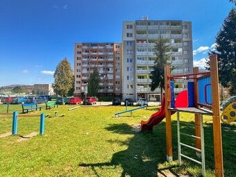 Zariadený 3-izbový byt po rekonštrukcii-Gelnica-odporúčame