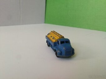 Budgie England / pod. Matchbox