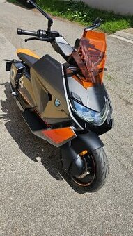 Bmw ce04
