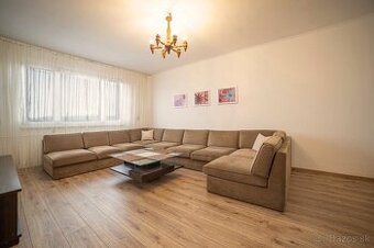 4-izbový byt po rekonštrukcii – Pekinská ul., 80 m² + loggia