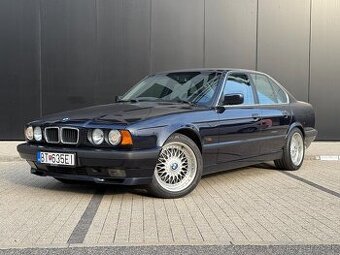BMW E34 540i