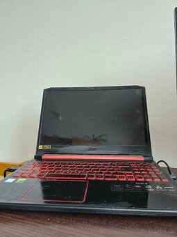 ACER NITRO 5 1660 ti i5 1000 Gb SSD