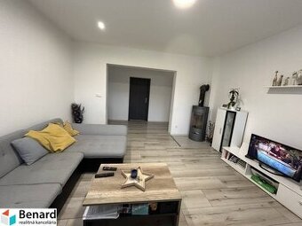 NA PREDAJ PEKNÝ 3-IZBOVÝ RD V MEDZANOCH, 800 M2, OKR.PREŠOV