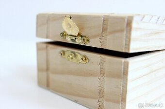 Výroba drevených bední – Strojbal s.r.o.