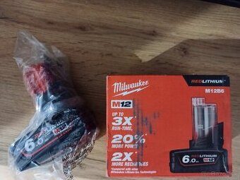 Milwaukee REDLITHIUM M12B6