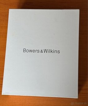 Bowers & Wilkins PX8