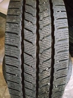 Rezervované Continental 225/65 R16C, 112/110R