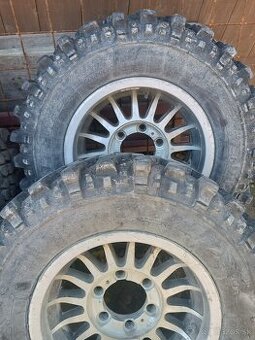 Terénne pneumatiky  235/75 R15 ,6x139.7 rozteč - 1