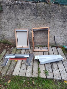 Predám strešné okno fakro 55cmx78cm