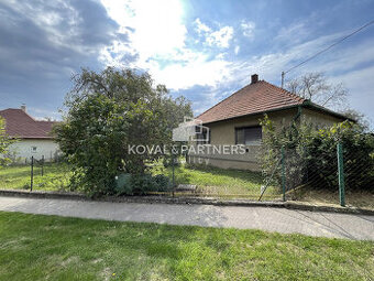 Znížená cena - Rodinný dom s pozemkom v Beladiciach