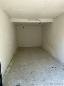 RealityKolesár predáva garáž Jesenná centrum Košice