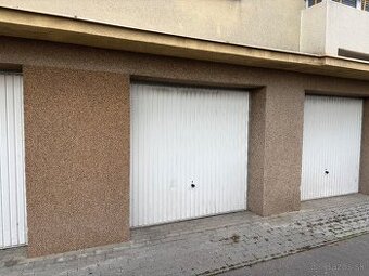 Predám garáž v Sotinej, ul gen. L Svobodu Senica - 1