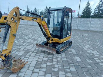 Hydraulické minirýpadlo Caterpillar