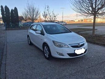 Predám opel astra j sports tourer 1.7 cdti diesel kw 81