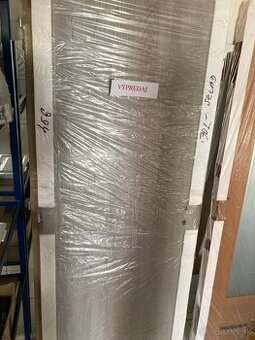 Dvere izbové dub sivý