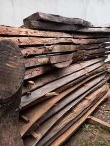 Orechové drevo
