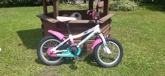 Detsky bicykel pre dievča..