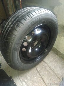 Pneumatika Michelin 205/60 R16 na disku 6 1/2 J16 ET 47