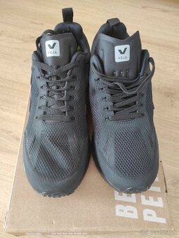 Predam tenisky Veja running