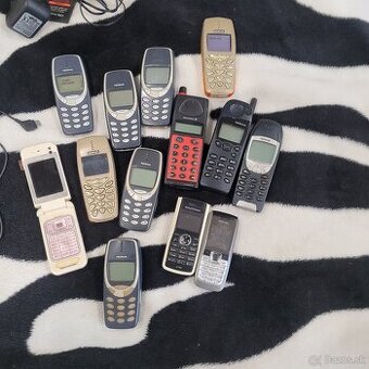 Retro mobilné telefony