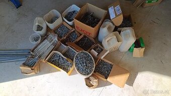 Spojovací a tesniaci materiál