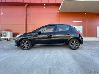 Peugeot 206+ 1.4HDi r.v. 10/2011