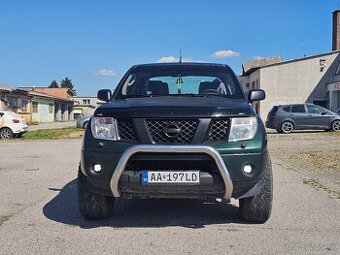 D40 NAVARA