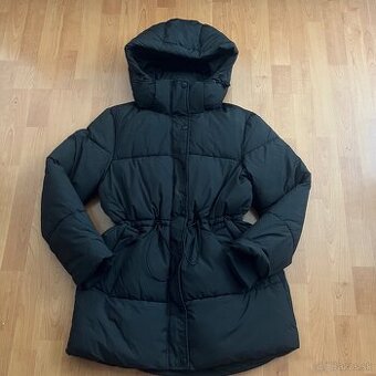 Zimná bunda Amisu vel.38 raz oblečená