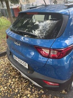 KIA STONIC kufrové dvere
