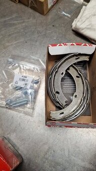 Brzdove celuste, oblozenie