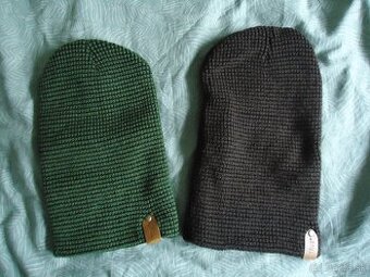 Zimné čiapky nové, nenosené, nevhodný dárek, 2x
