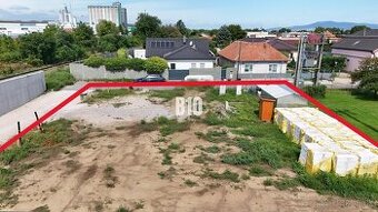Stavebný pozemok Ivanka pri Nitre – 777 m², všetky siete, st