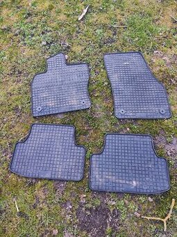 Gumené koberce Karoq 2017-