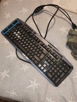 Logitech G710