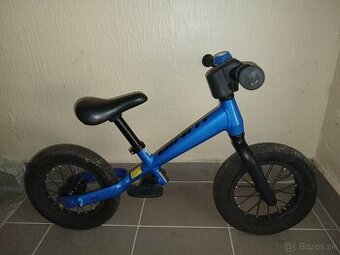 Odrazadlo GIANT 12" hlinikovy ram