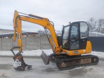 Jcb 8052