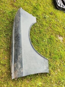 Predám na Moskvič 408, alebo 412 blatník