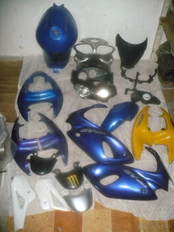 Suzuki SV 650  r.98- 02-díly ze tří kusů