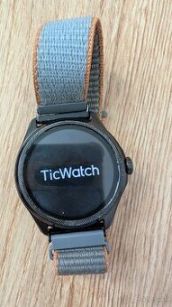 TicWatch Pro 5