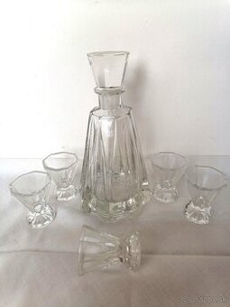 Karafa s pohármi, "Hviezda" - číra.