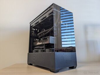 RTX 5080, 9800X3D, 32GB DDR5, 2TB NVMe SSD, Wi-Fi, AIO