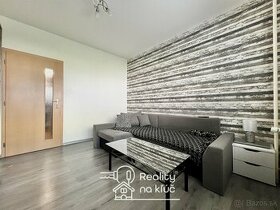Na predaj pekný zrekonštruovaný 2-izbový byt v NZ